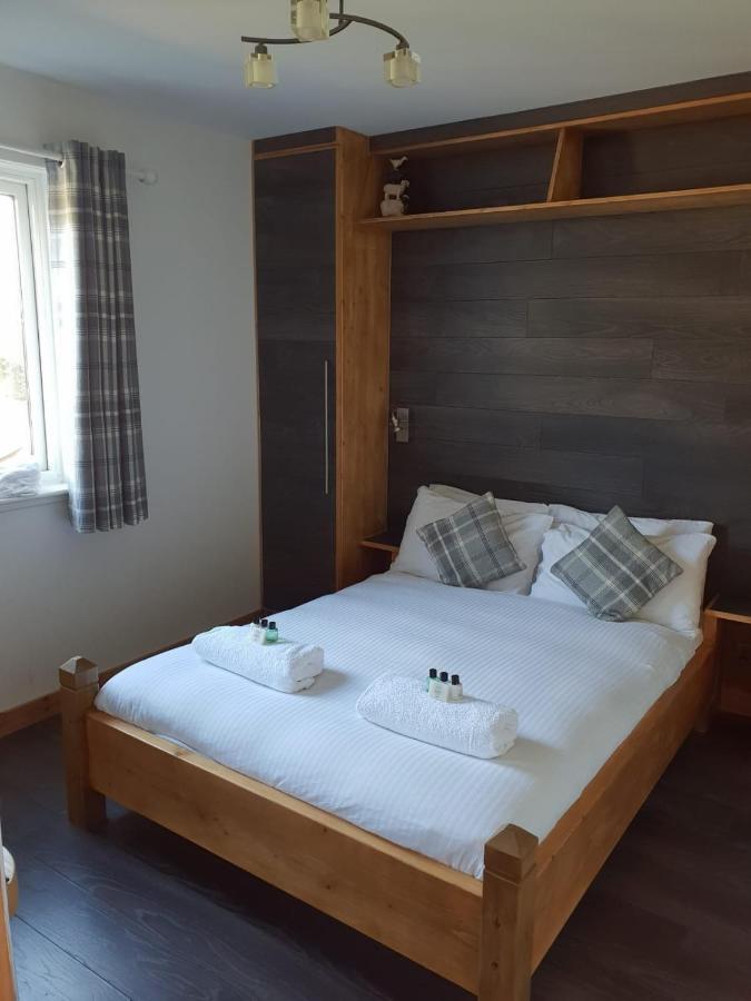 The Ship Inn Инвергордон Экстерьер фото